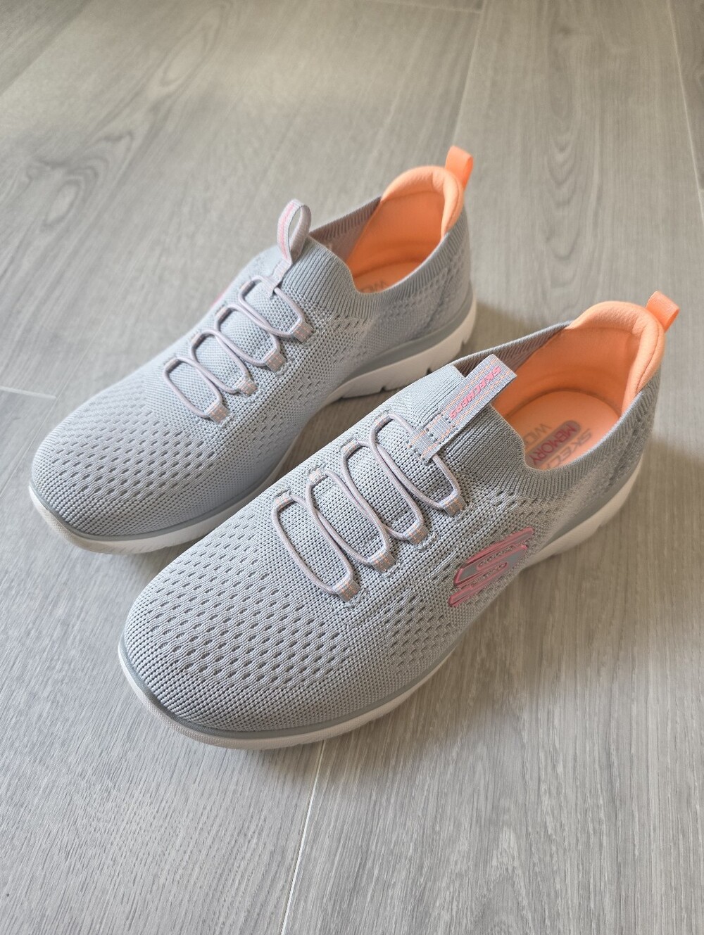 Sketchers Light Gray Slip On Sneakers